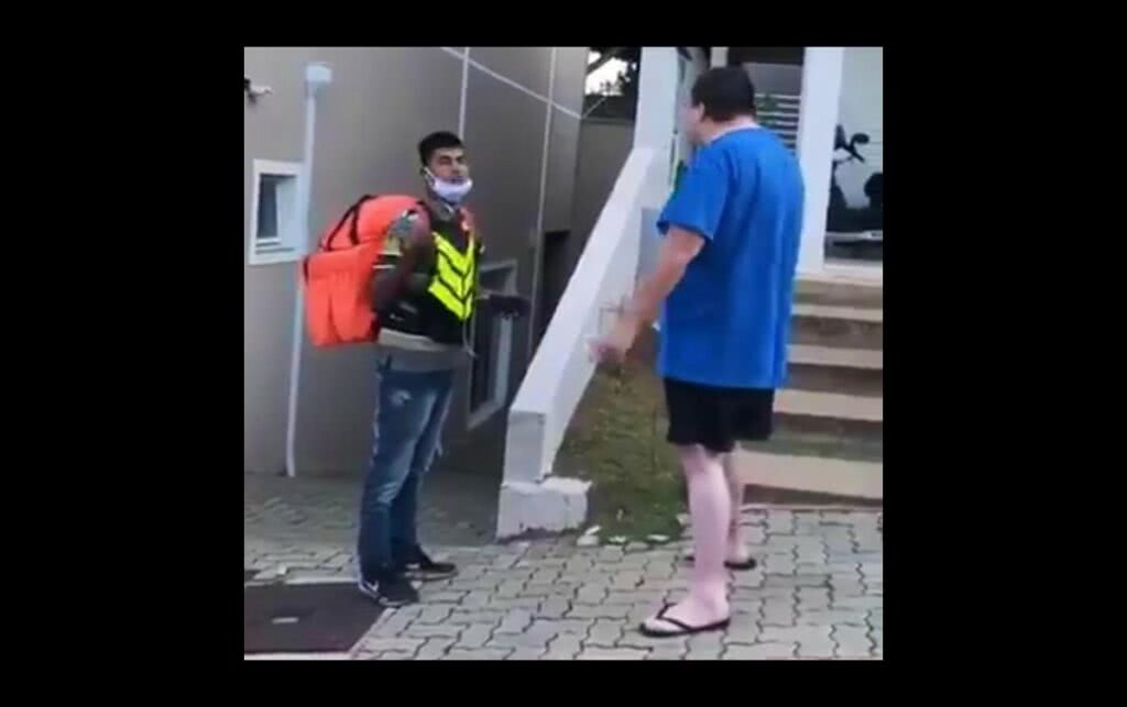 O racismo estrutural sob o refúgio da esquizofrenia (por Fernando Rosario e Ronaldo Quadrado)